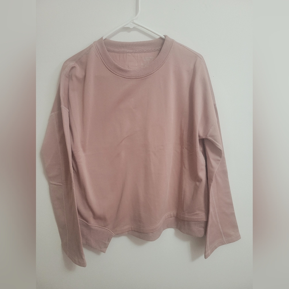 NWT- TAHARI SPORTS- Mauve Pink Long Sleeve Sweatshirt